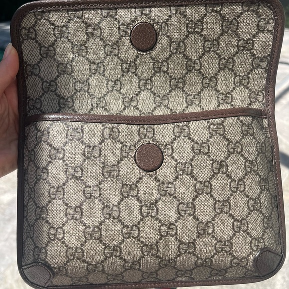 Gucci GG Supreme Vintage Belt Bag - Picture 6 of 14